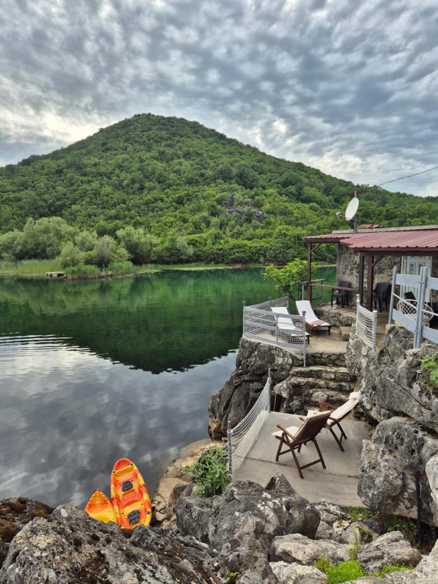 Old House, Skadar Lake Cetinje Exteriör bild